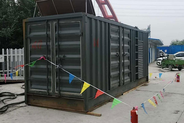 云梦发电机租赁空气滤清器多久更换一次？